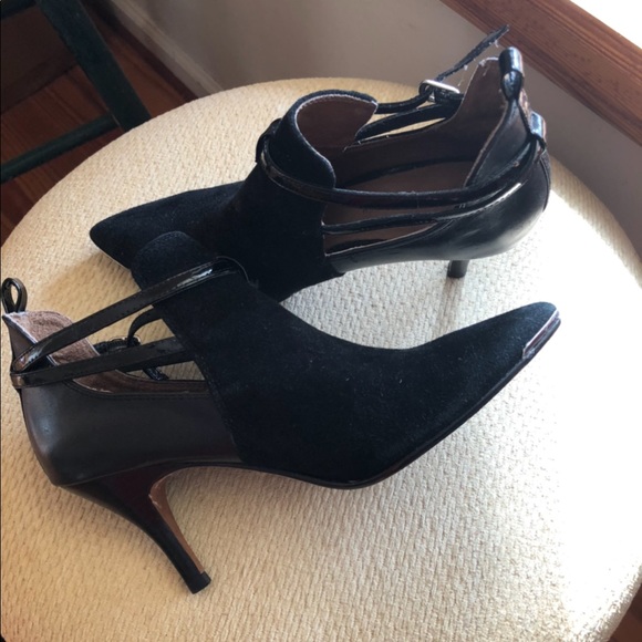 Meet your Posher, Zee - Picture 16 of 16